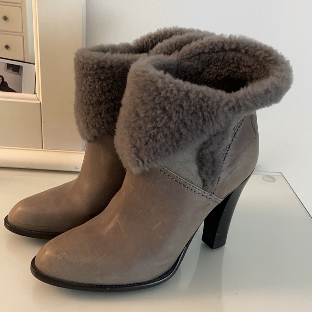 Dior grey shearling boots